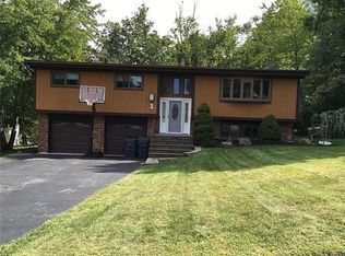 1 Grant Ct #1, Highland Mills, NY 10930