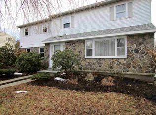 5 Jerold Dr, East Greenbush, NY 12061