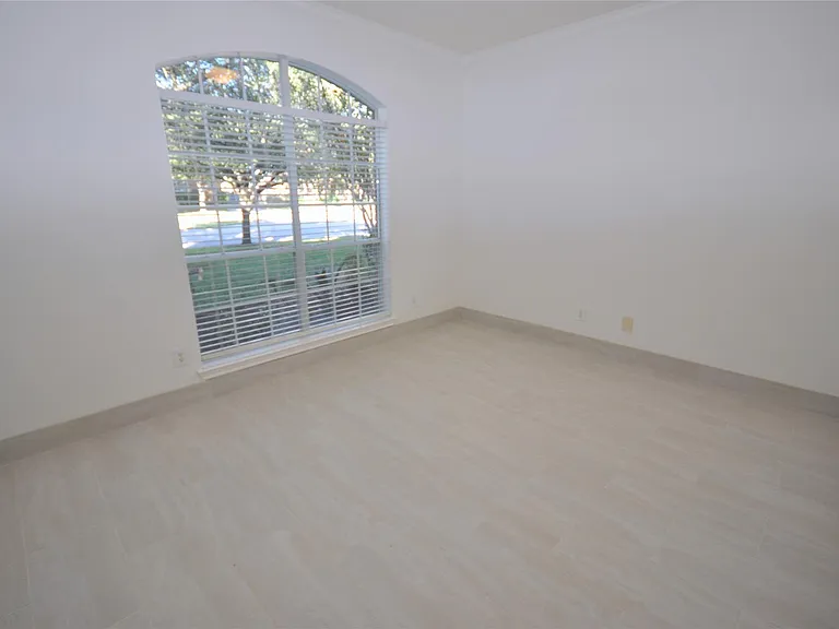 5634 Heather Run — Photo 13