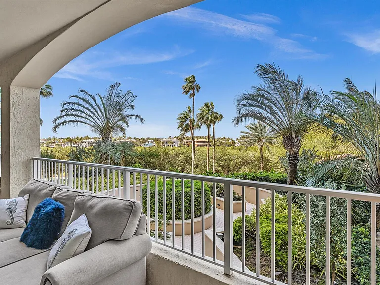 3720 S Ocean Blvd #207 — Photo 40