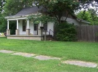 1533 W Lee St, Springfield, MO 65803