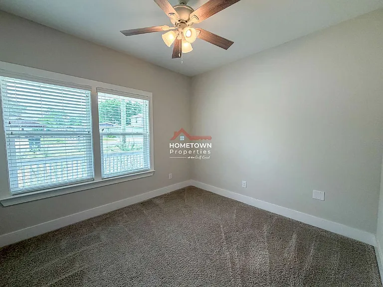 5841 Winifred Ave — Photo 21
