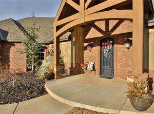 13217 NW 2nd St, Yukon, OK 73099