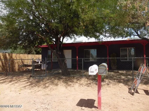 2904 N Flanwill Blvd, Tucson, AZ 85716