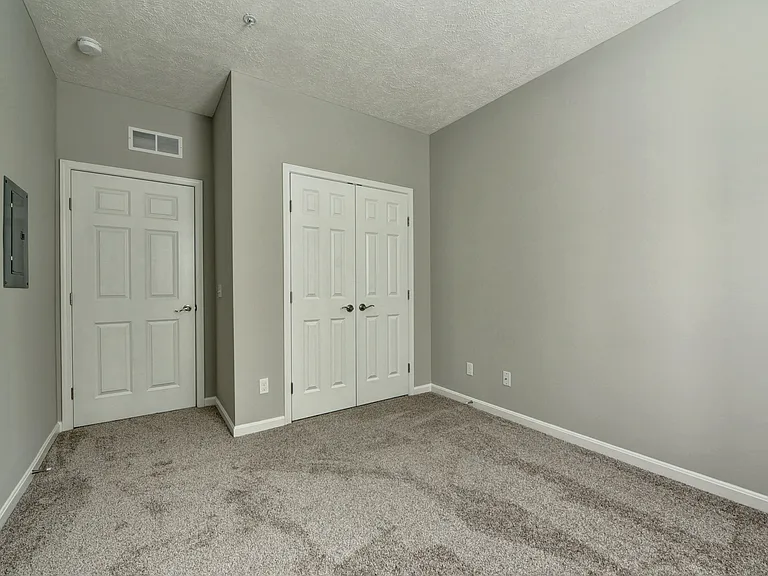 Aquamarine Apartments — Photo 86