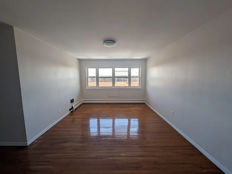 450 Lincoln Ave #C2 — Photo 5