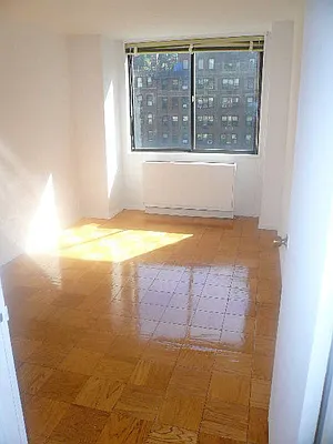 Rented by Nest Seekers International | media 4