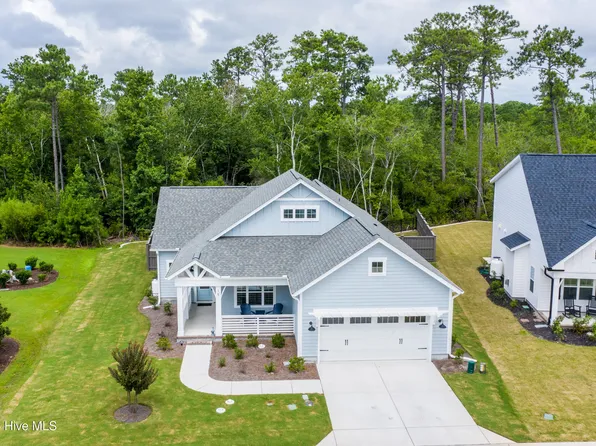 15 Streambed Way, Hampstead, NC 28443