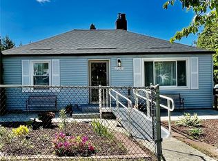 11249 Woodley Ave S, Seattle, WA
