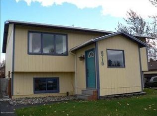 6715 Eileen Cir, Anchorage, AK 99507