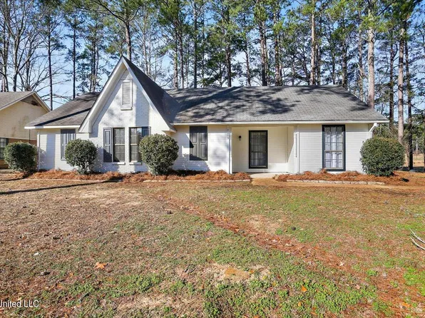 4019 Torrey Pines Dr, Byram, MS 39272