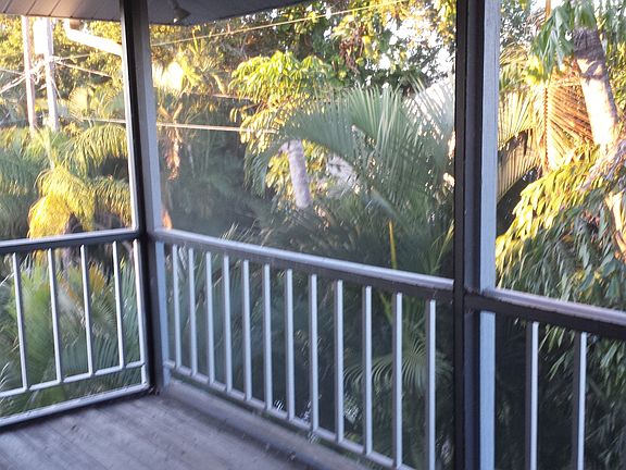 screened balcony in back