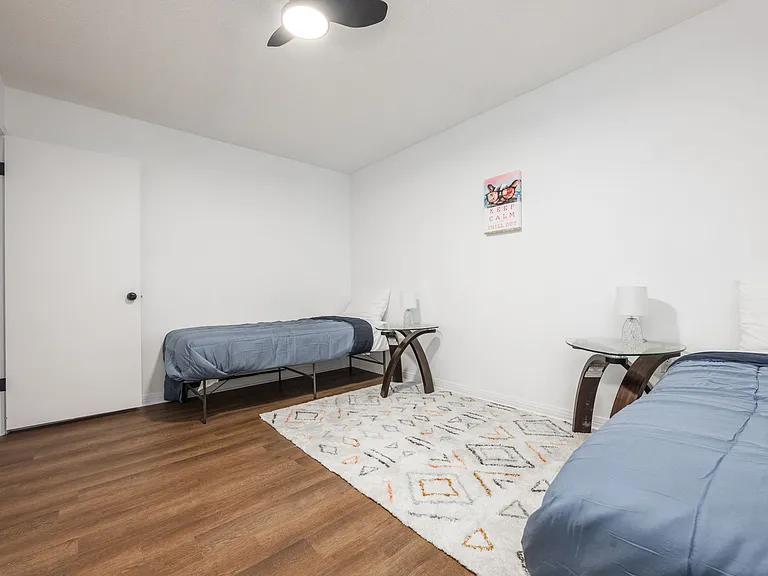 617 Emerald Ln — Photo 10
