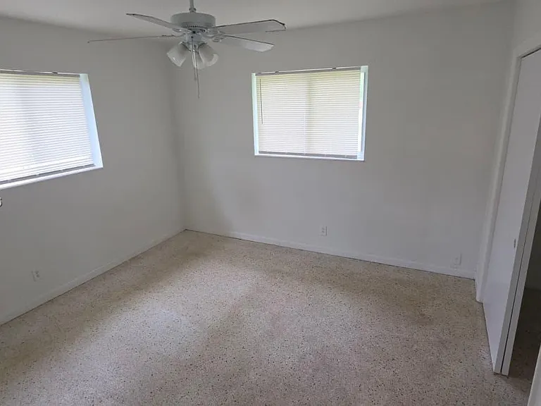 250 NE 41st St #250 — Photo 7