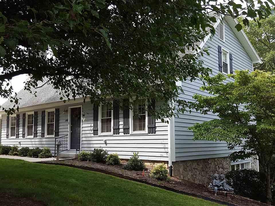 1st image of 1168 Hidden Lake Dr