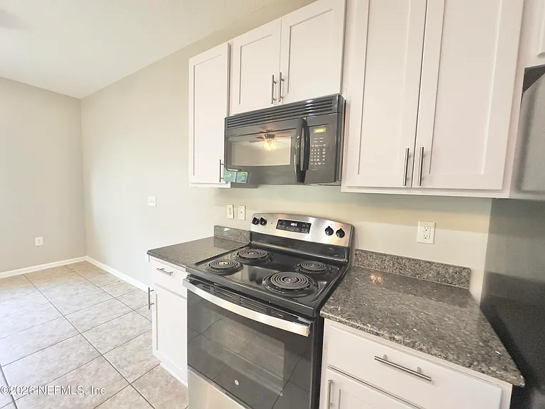 284 Moultrie Village Ln — Photo 13