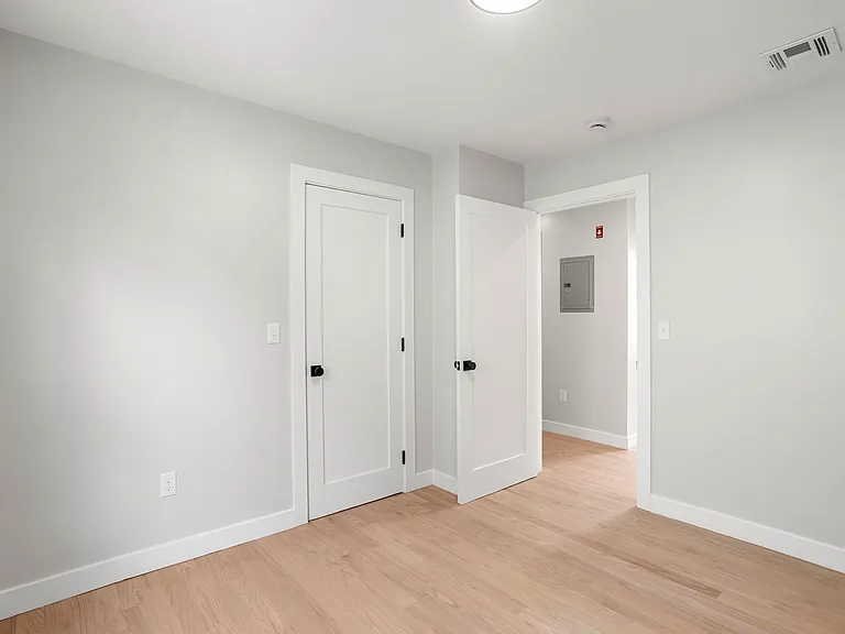 90 Berkshire St #3 — Photo 14