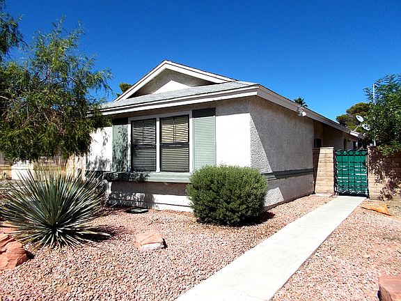 4th image of 4698 Winfield Dr