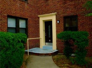 73 Hilbert St APT 1A, Hempstead, NY 11550