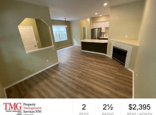 434 NE Roth St, Portland, OR 97211