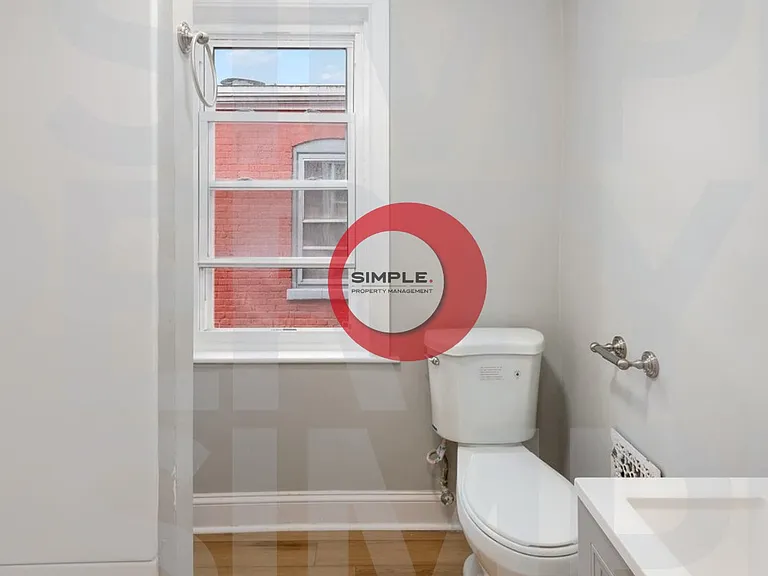 535 Marion St — Photo 6