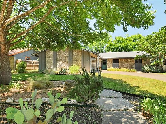 2nd image of 5607 Westminster Dr