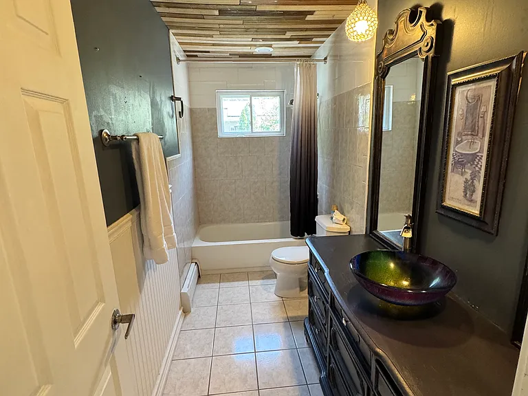 143 N Summit Ave — Photo 4