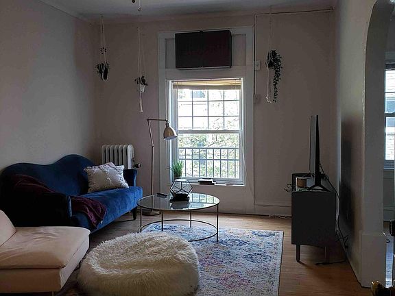 2nd image of 1125 W 28th St #212