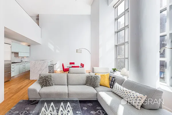 Rented by (Legacy) Elegran | media 13