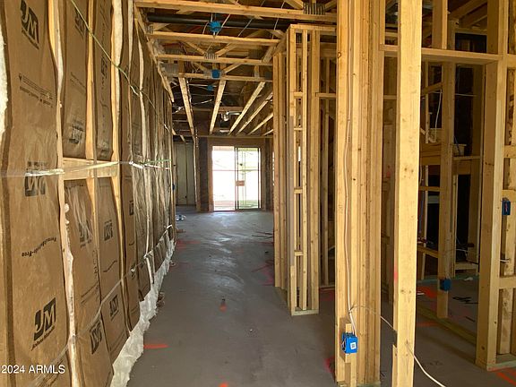 4th image of 32273 N Saddlehorn Drive