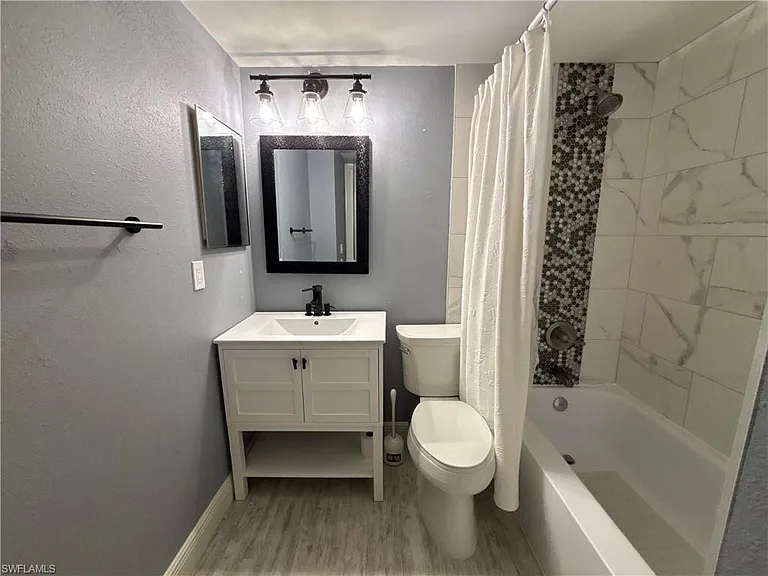 800 Meadowland Dr #N — Photo 18