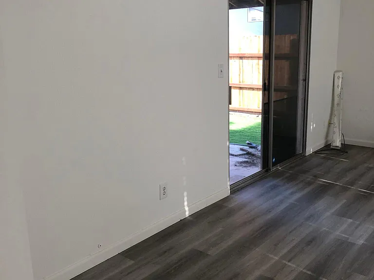 611 Brickyard Dr #611 — Photo 2