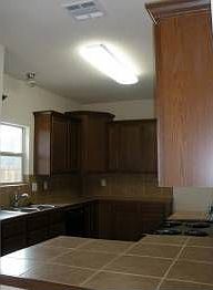 4th image of 13144 Hazelwood Dr