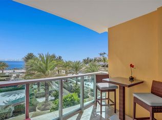 The Wave, Hollywood, FL 33019