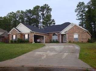 1531 Bourdeaux Dr, Ruston, LA 71270