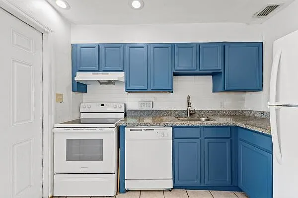 1127 NE 5th Ave — Photo 3