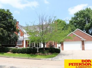 2006 N Nye Ave, Fremont, NE 68025