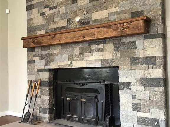 4th image of 151 Township Road 325