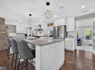 8001 Mills Manor Ct, Thurmont, MD 21788