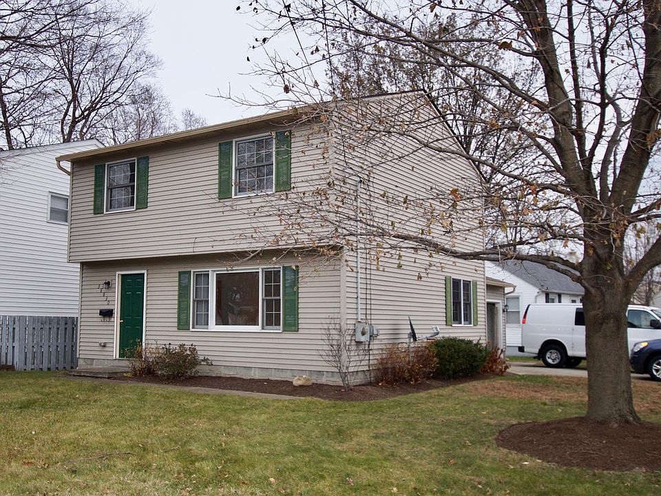 This property has front and side yard with no back yard.