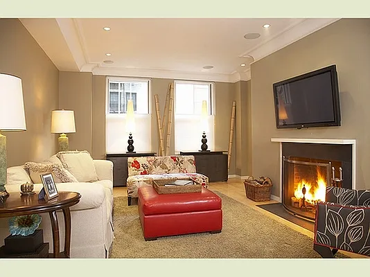Sold by Stribling | media 18
