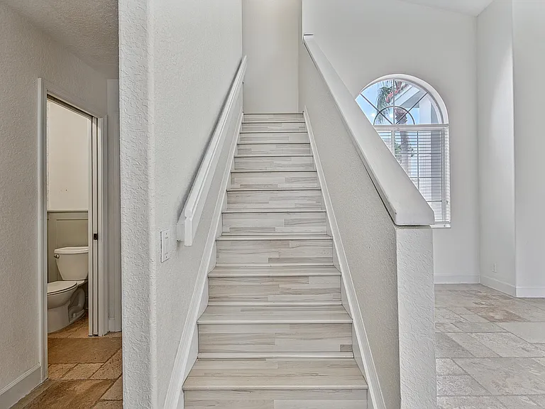 4583 NW 7th Pl — Photo 28