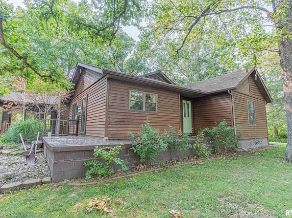 23445 N Post Oak Ln, Walnut Hill, IL 62893