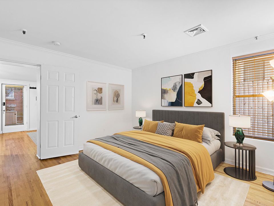 1st image of 135 Garden St APT 2