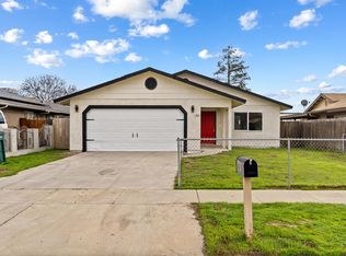 712 S U St, Tulare, CA 93274