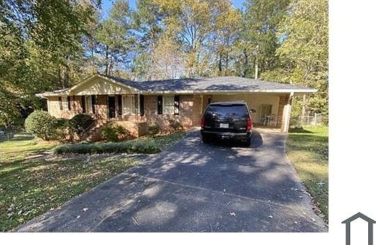 1st image of 560 Favorwood Dr SW