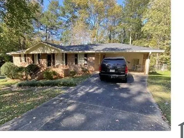560 Favorwood Dr SW, Marietta, GA 30060