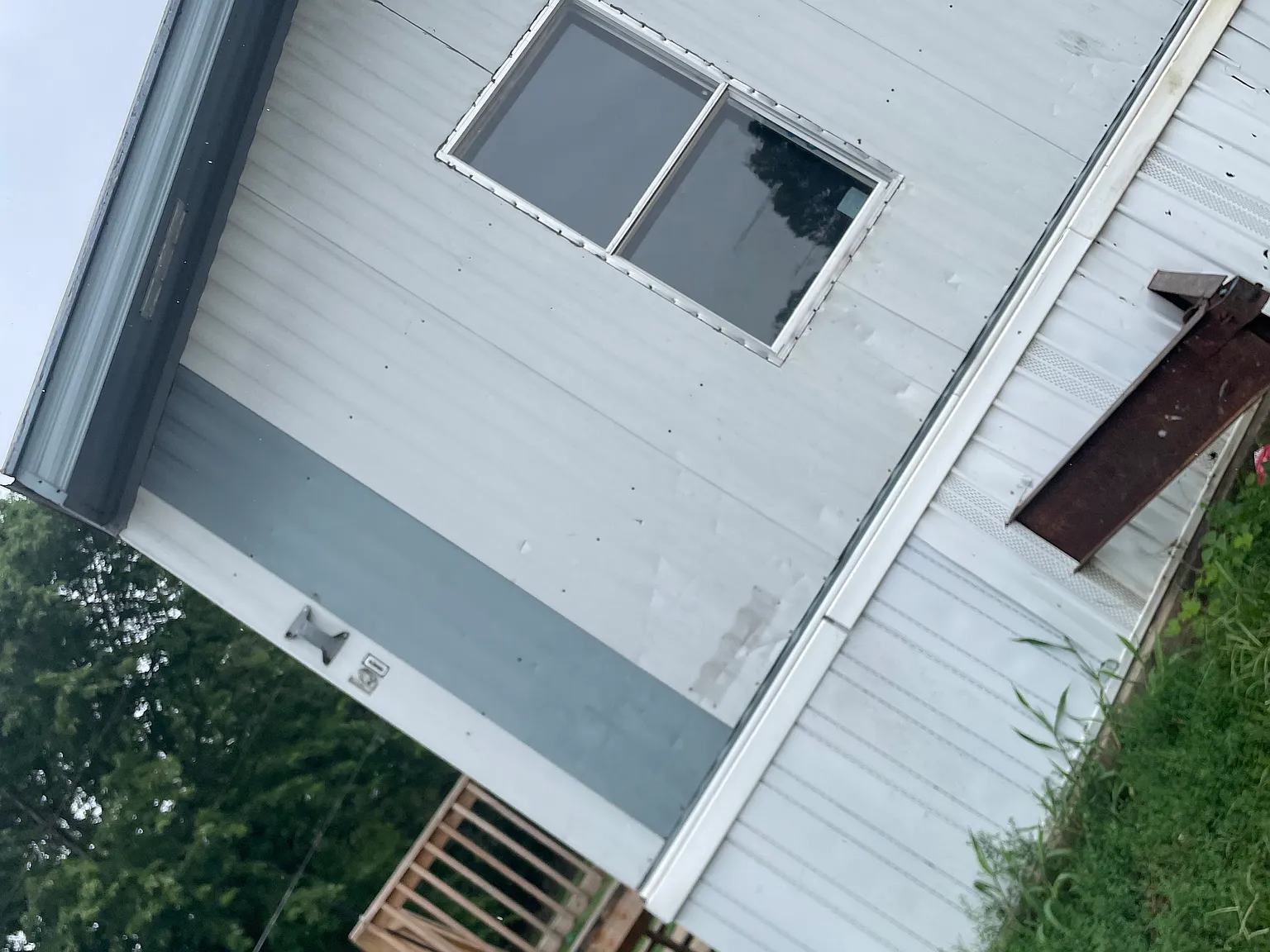 2 bed, $650 — Photo 1
