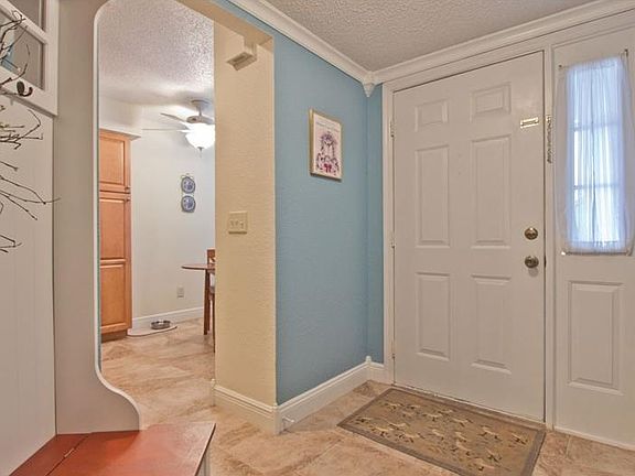5th image of 119 Durham Pl