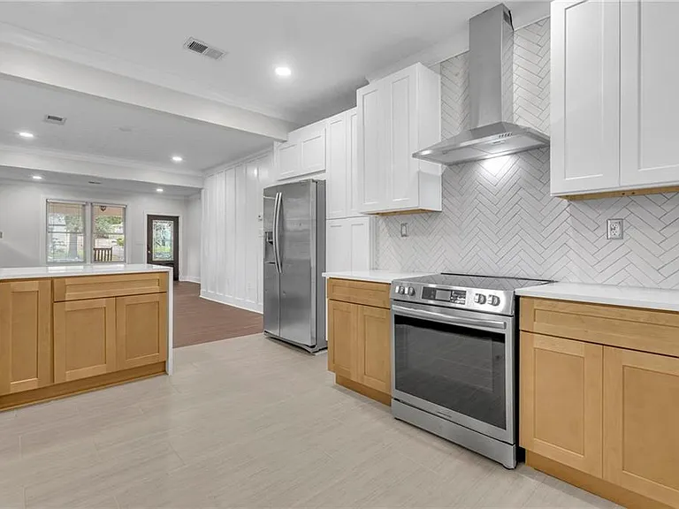 265 Haas Ave SE — Photo 10